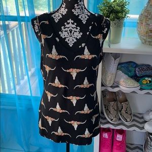 Honey and lace skull floral tank